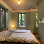 Gaestehaus Phantasie شقة فندقية إيزيناخ