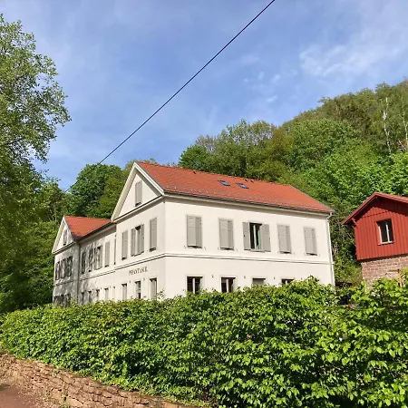 Gaestehaus Phantasie 3* إيزيناخ