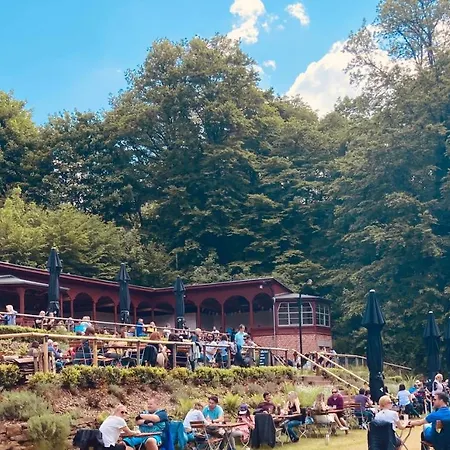 Gaestehaus Phantasie Aparthotel 3*