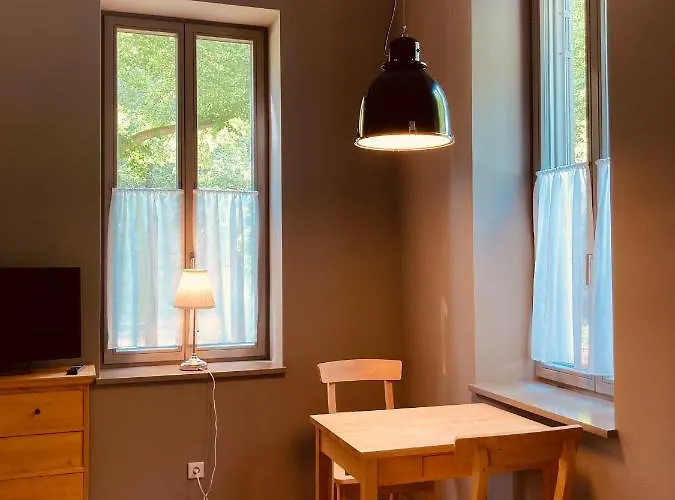 Gaestehaus Phantasie アパートホテル アイゼナハ